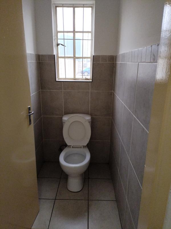 To Let Commercial Property for Rent in Vaalpark Free State